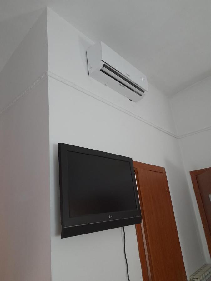 Incantoromano Guest House Bagian luar foto