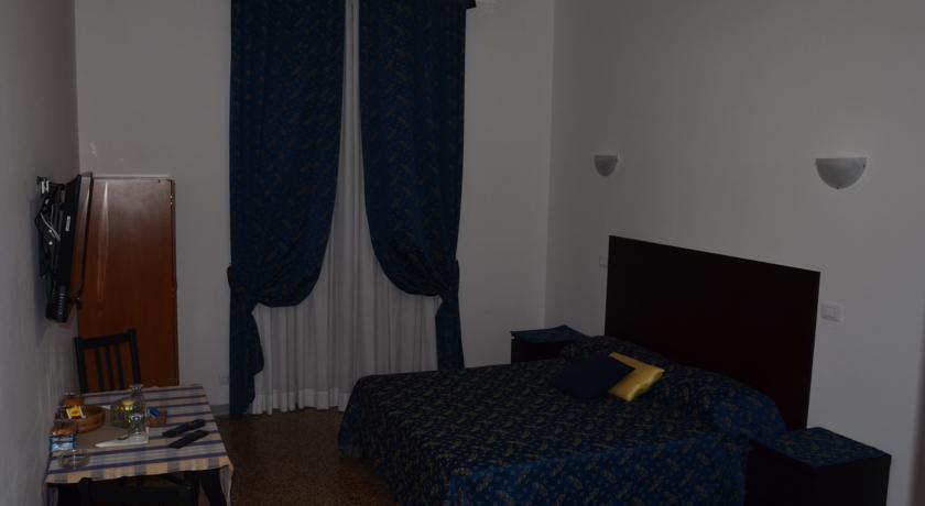 Incantoromano Guest House Bagian luar foto
