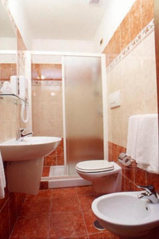 Incantoromano Guest House Bagian luar foto